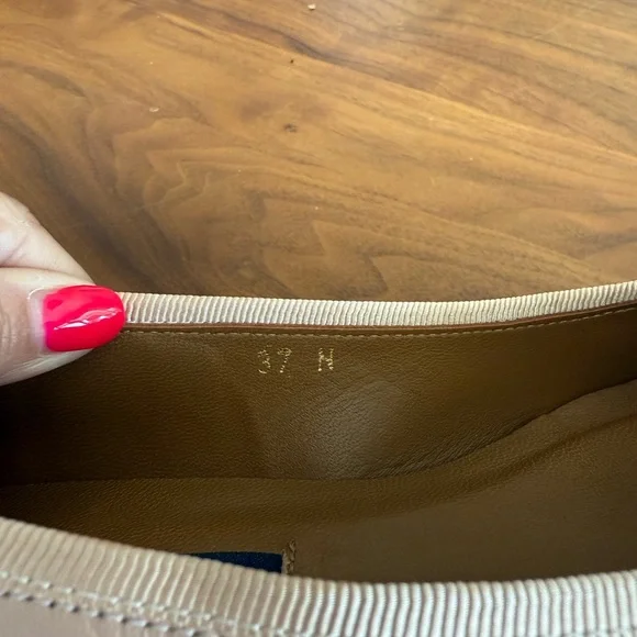 Margaux Women's Cream Ballet Flats - 7 Narrow - Picture 3 of 9